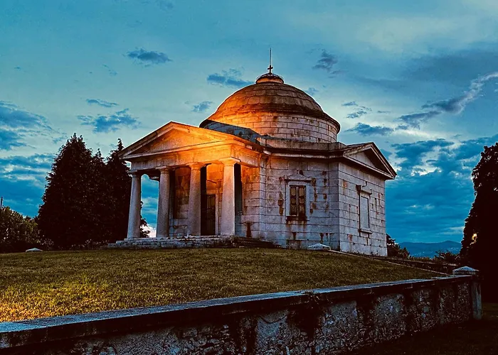 アパート & Nature